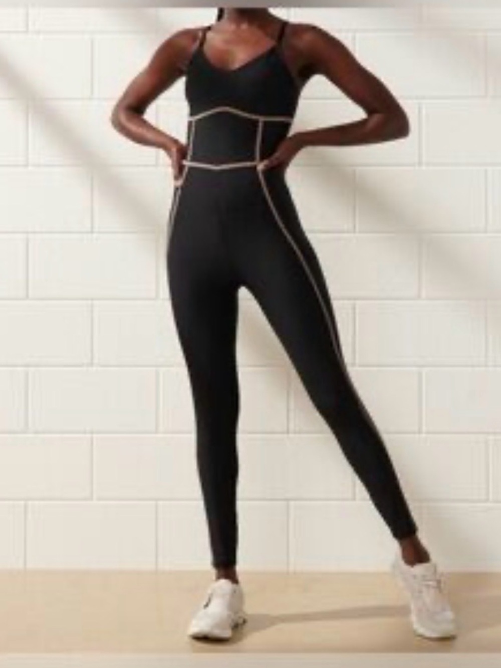 YPB Sculptlux Abercrombie & Fitch Black Contrast-Trim Active Jumpsuit